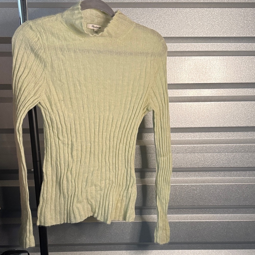 Madewell alpaca blend ribbed sweater, size large